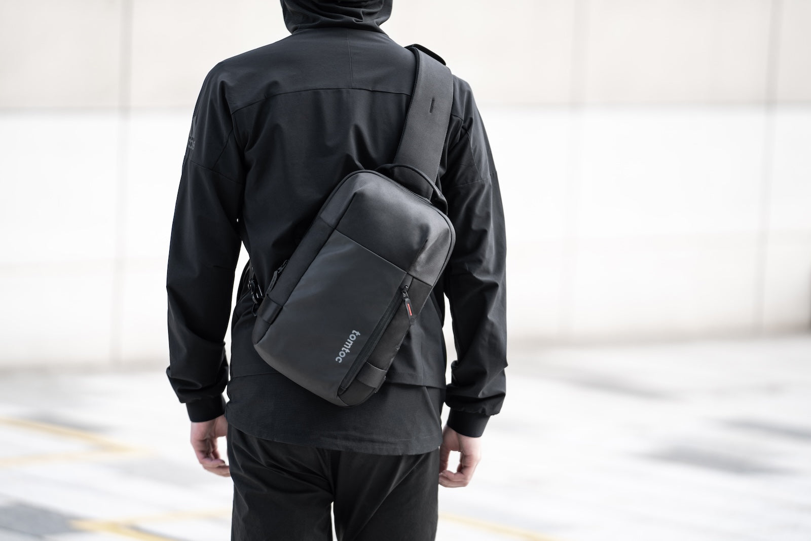 tomtoc Navigator-T24 Sling Bag